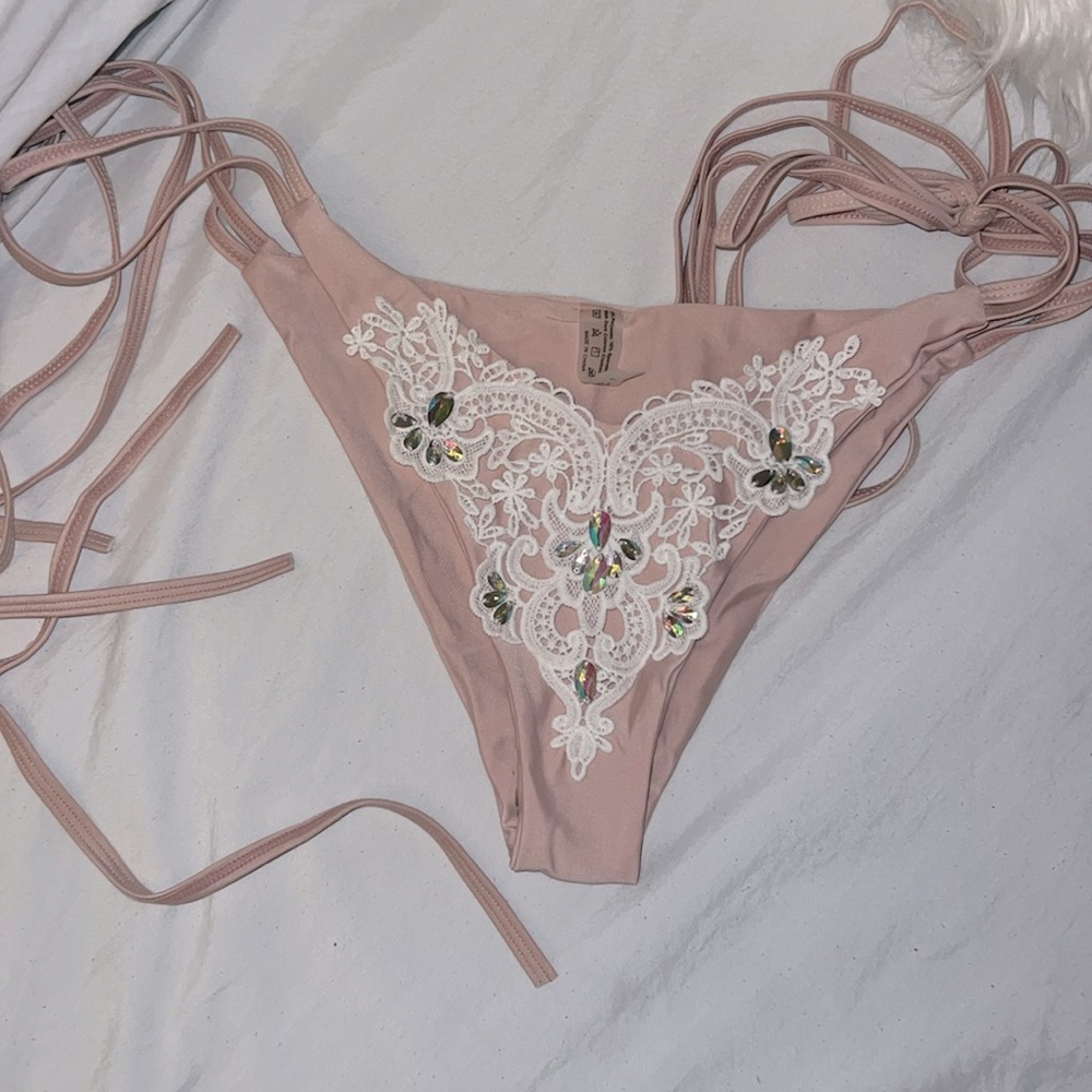 Swim suit bottom size Large